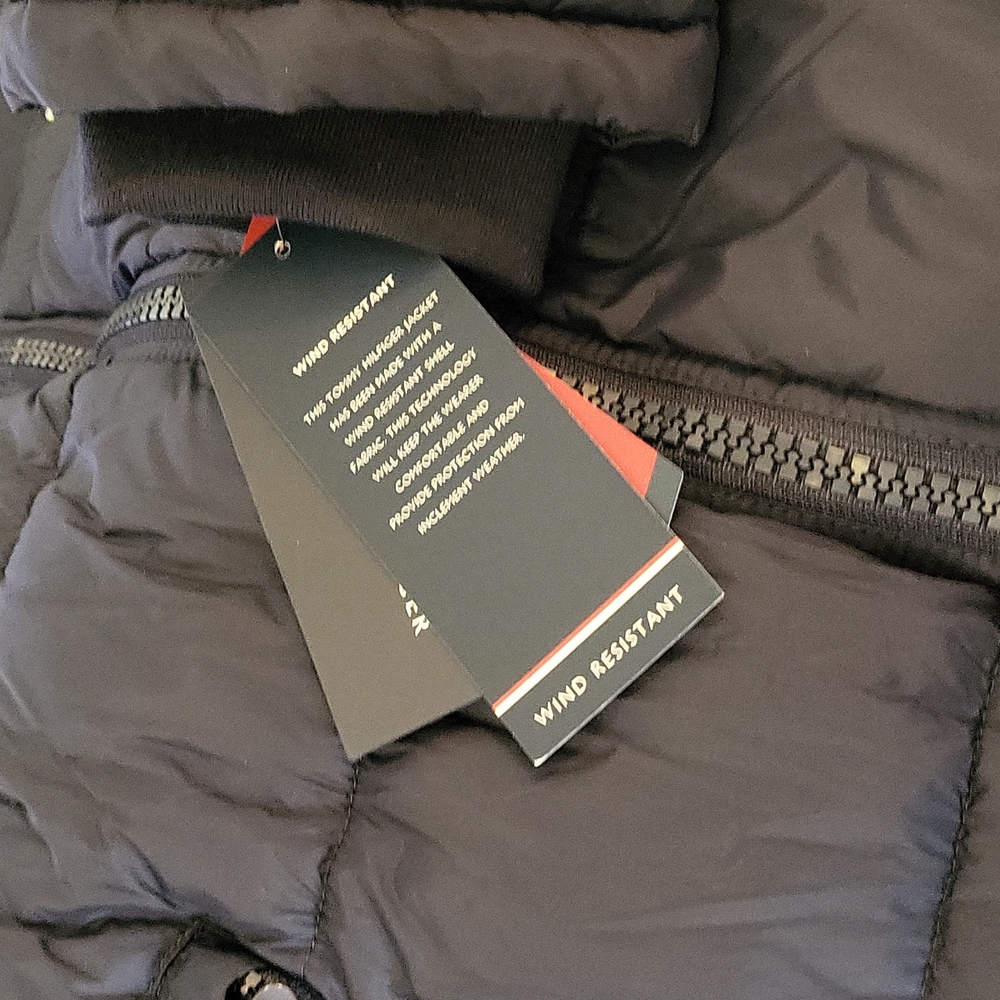 Wind Resistent Jacket - Picture 2 of 4